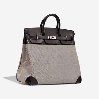 Hermès Birkin 35 Ecru side view