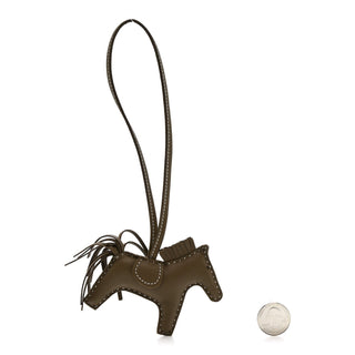 Hermès Rodeo Charm PM Etoupe side view
