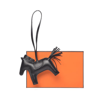 Hermès Rodeo Charm MM Noir back view