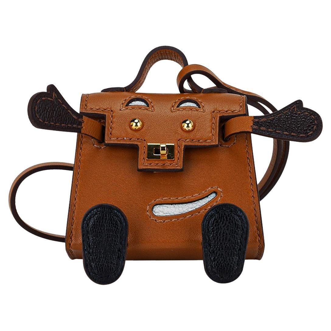 Hermès Kelly Doll Picto Charm Gold front view