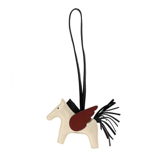 Hermès Rodeo Pegase Charm PM Nata front view