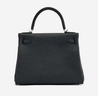 Hermès Kelly 28 Noir Togo back view
