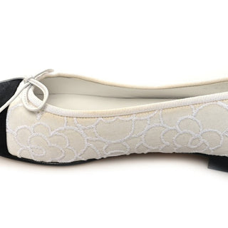 Chanel Camellia Ballet Pump White detail view