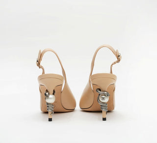Chanel Classic Slingback Beige / Black detail view