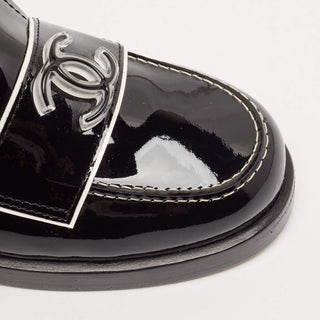 Chanel Loafer Black Patent detail view