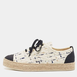 Chanel CC Tweed Sneaker Black/White front view