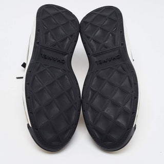 Chanel CC Velcro Strap Sneaker Beige/White detail view