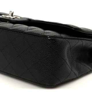 Chanel Classic Flap 25cm / Medium Black Caviar SHW detail view