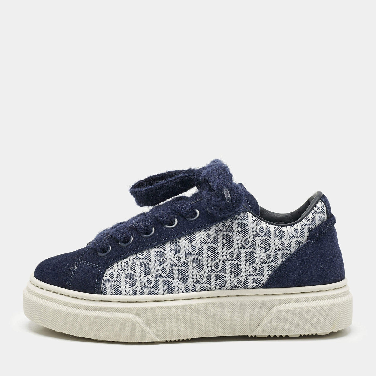 Dior B33 Sneaker Oblique Blue side view