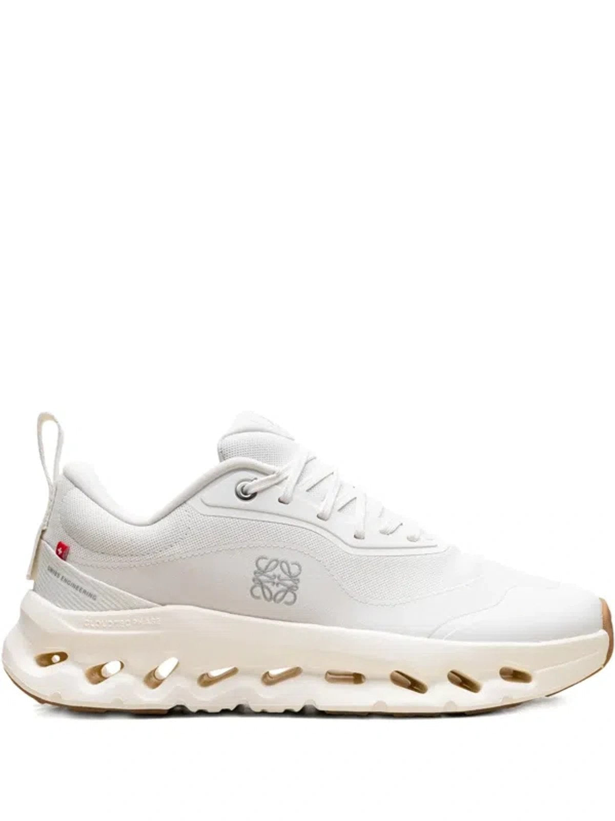 Loewe x On Cloudtilt / Sneaker All White front view