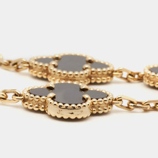 Van Cleef & Arpels Vintage Alhambra Bracelet 5 motif Onyx detail view
