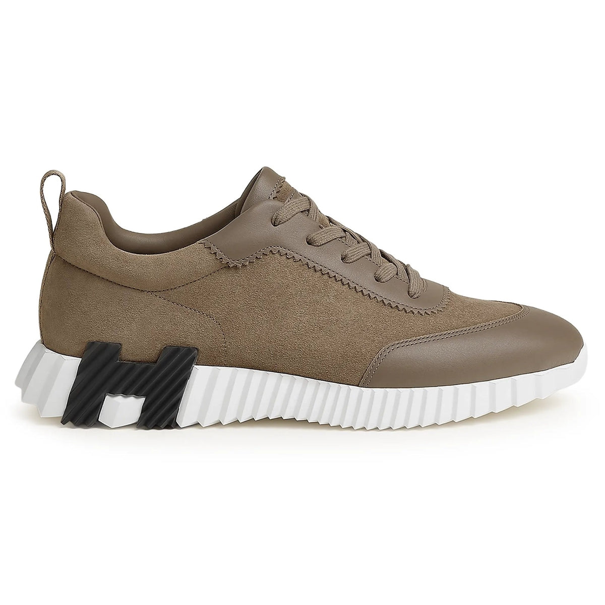 Hermès Men Bouncing Sneaker Étoupe front view