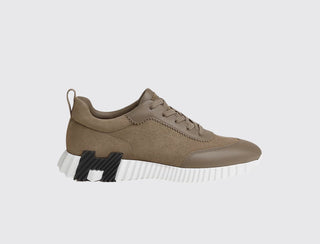 Hermès Men Bouncing Sneaker Étoupe side view