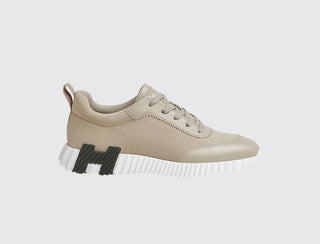 Hermès Men Bouncing Sneaker Beige esquisse side view