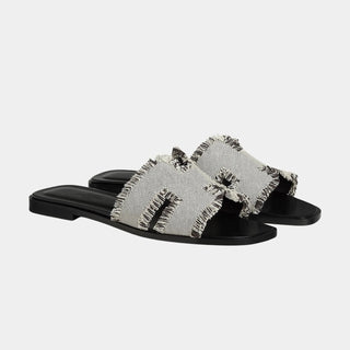 Hermès Women Oran Sandal Noir front view