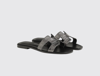Hermès Women Oran Sandal Gris argenté front view