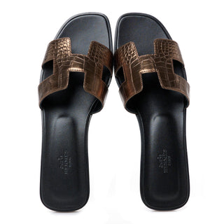 Hermès Women Oran Sandal Doré antique side view