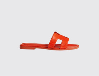 Hermès Women Oran Sandal Orange synthétique side view