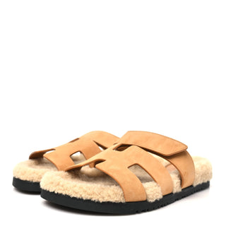 Hermès Women Chypre Sandal Gold back view