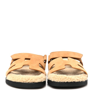 Hermès Women Chypre Sandal Gold front view