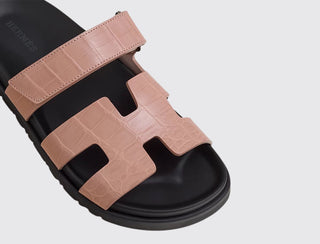 Hermès Women Chypre Sandal Rose porcelaine back view