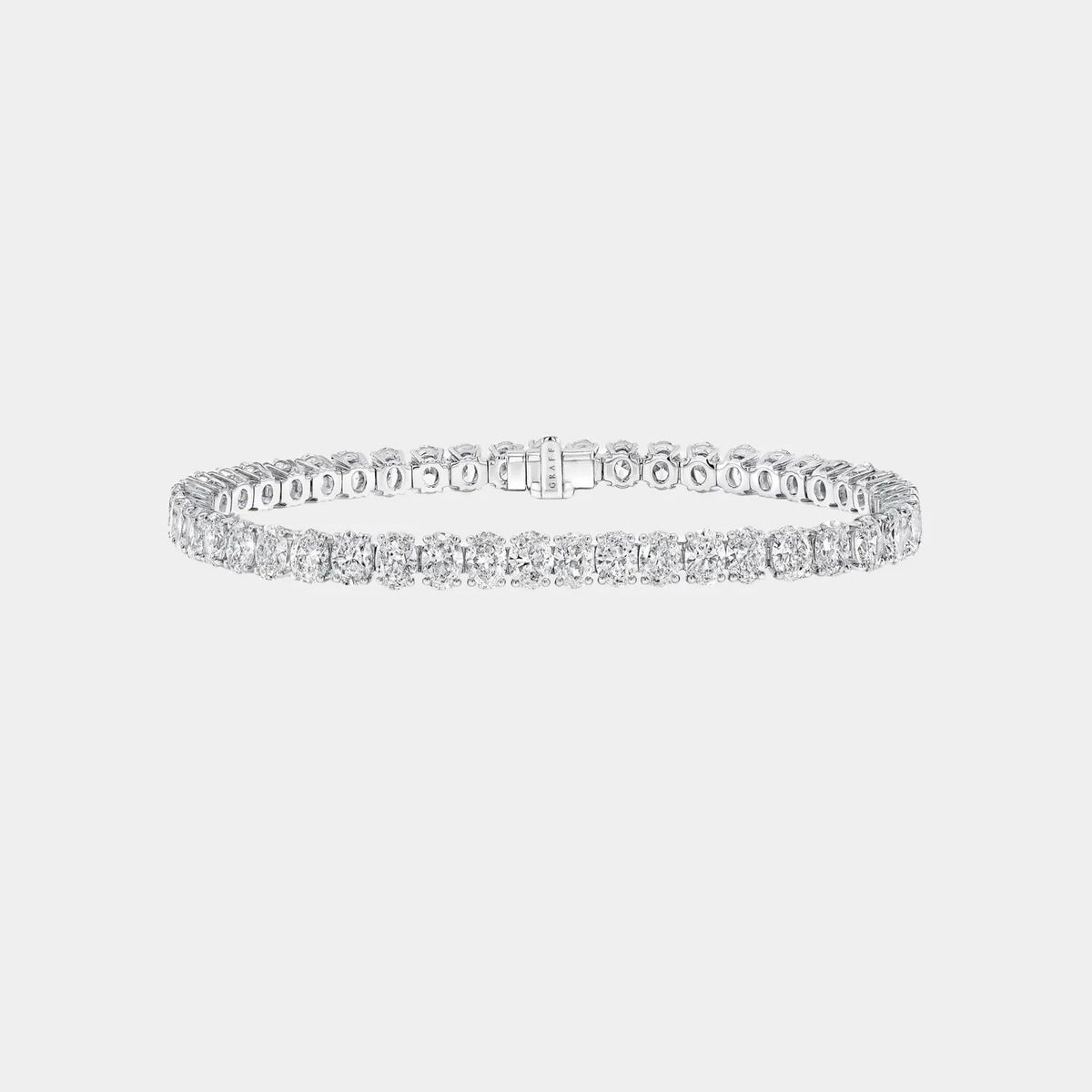 Graff Tennis Bracelet front view