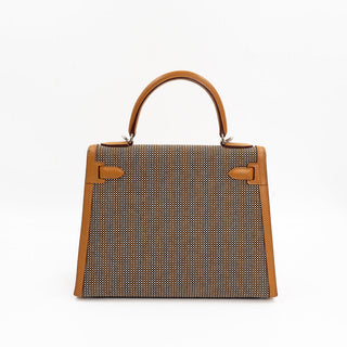 Hermès Kelly 28 Sellier Noir and Blanc back view
