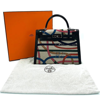 Hermès Kelly 32 Sellier Cavalcadour print side view