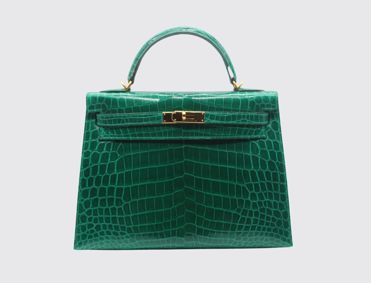 Hermès Kelly 32 Vert Émeraude front view