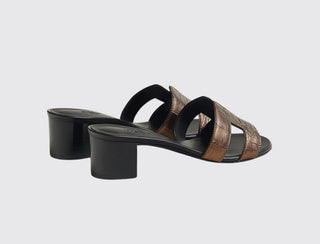 Hermès Oasis Sandal Doré Antique back view