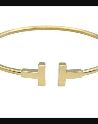 Tiffany T Wire Bracelet Yellow Gold angle view