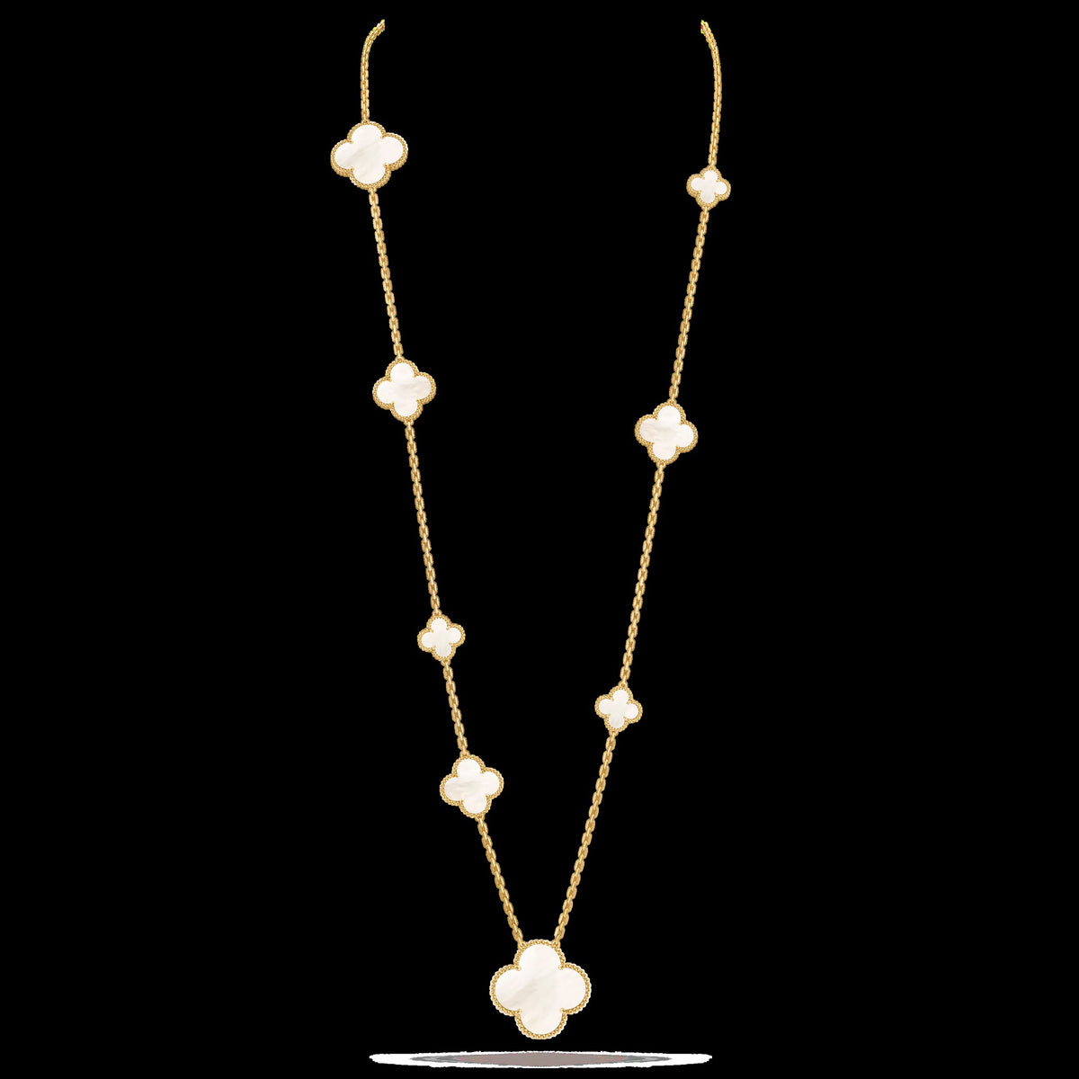 Van Cleef & Arpels Magic Alhambra front view
